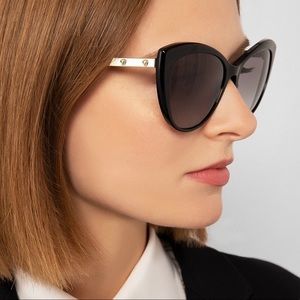 VERSACE BLACK MEDUSA CAT EYE UNISEX SUNGLASSES VE4348